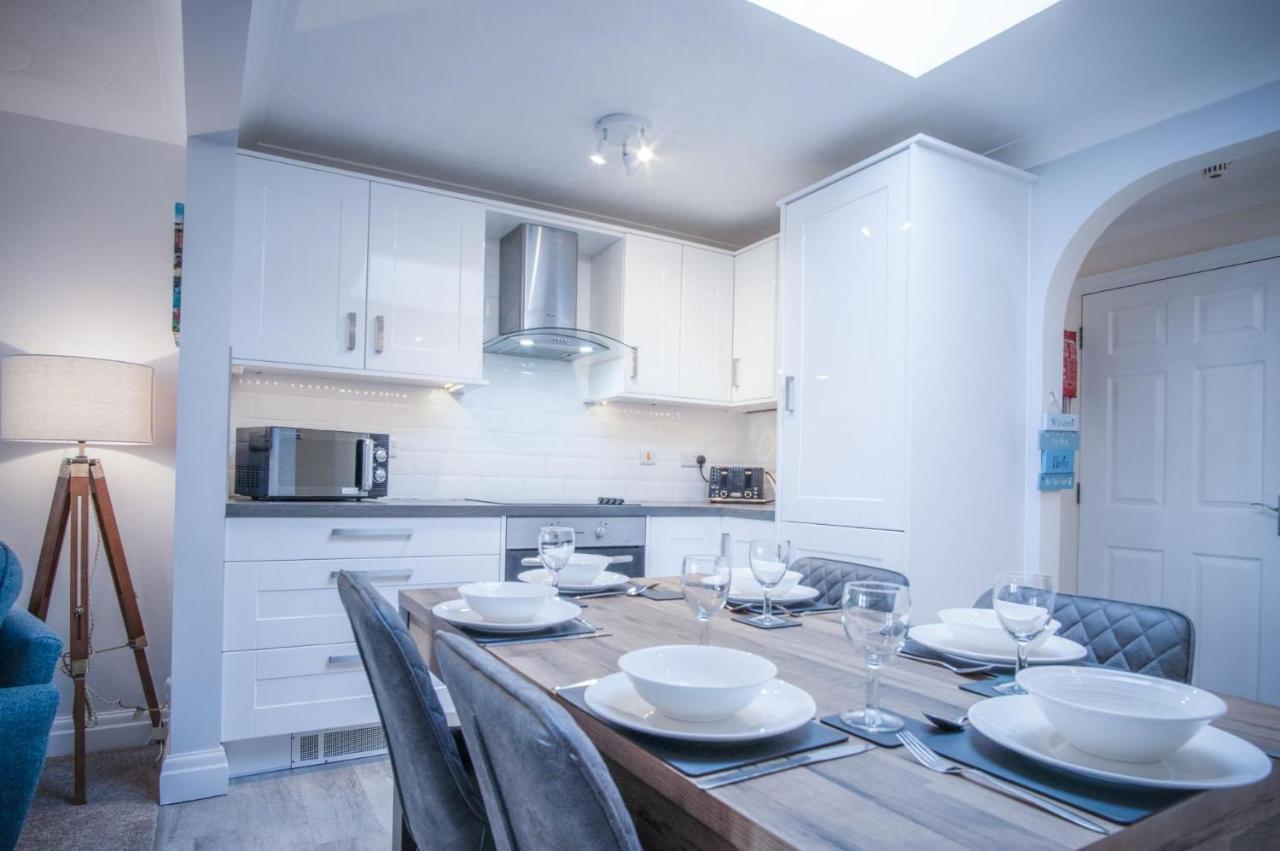 North Beach Heights - 2 Bedroom Penthouse - Tenby Zewnętrze zdjęcie