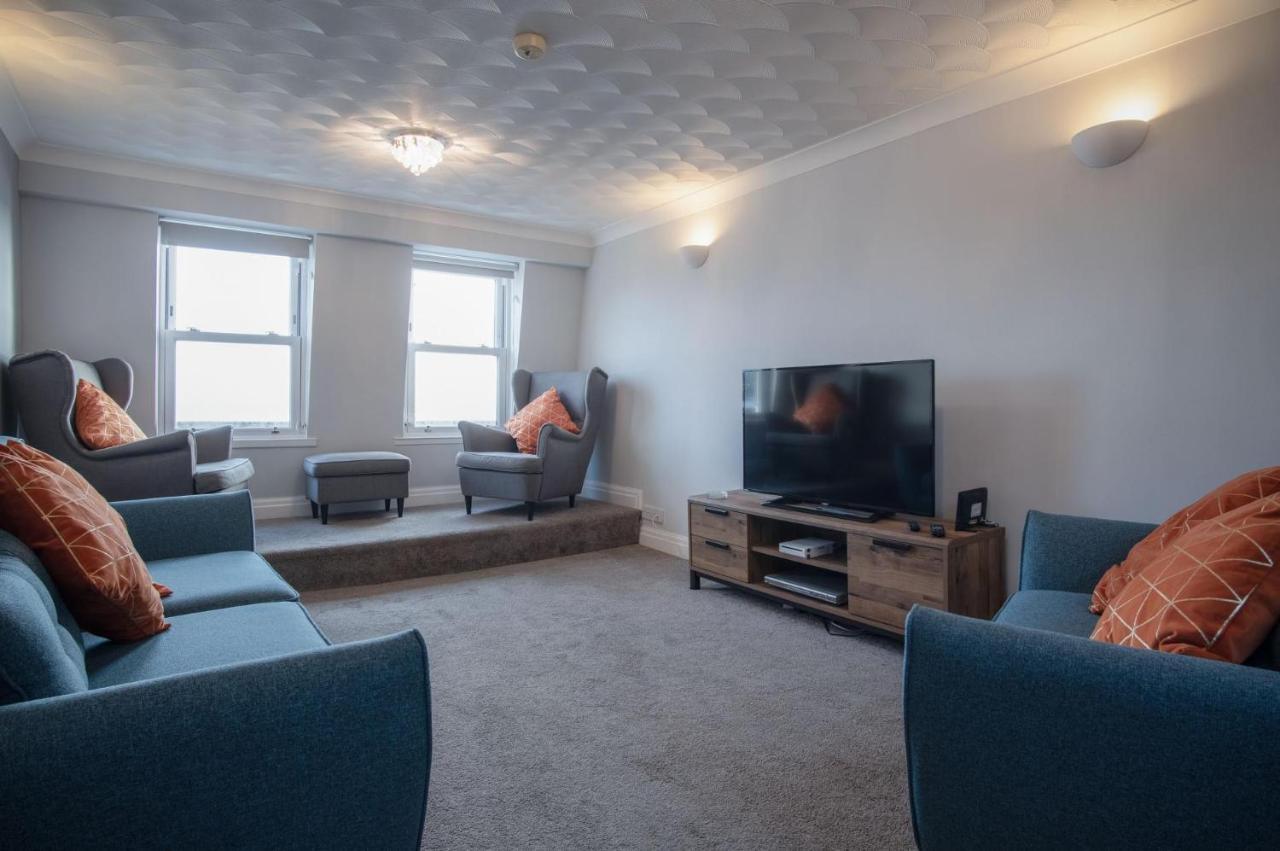 North Beach Heights - 2 Bedroom Penthouse - Tenby Zewnętrze zdjęcie